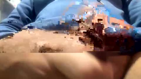 Snapshot of tuhombre1612 chatting on January 1, 2025, 6:49 pm tuhombre1612 online show from January 1, 2025, 6:49 pm