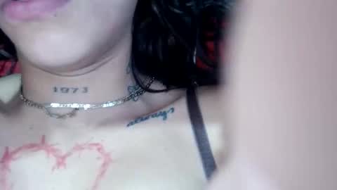 Snapshot of tunenacaliente chatting on November 14, 2025, 3:33 pm tunenacaliente online show from November 14, 2025, 3:33 pm