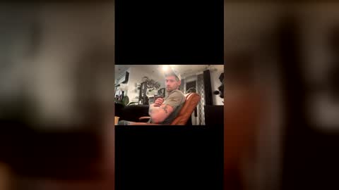 turkeyjerky92 online show from March 11, 2026, 12:16 am