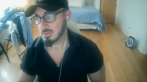 tuscan_taurus online show from November 20, 2025, 2:06 pm