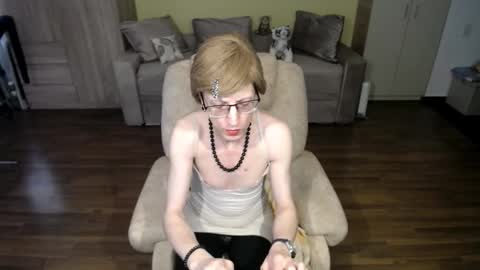 Clementine online show from March 31, 2026, 8:37 am