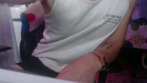 Snapshot of twackedntatted chatting on April 3, 2026, 7:56 pm TwackedNTatted online show from April 3, 2026, 7:56 pm