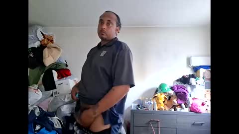 Snapshot of twest84 chatting on March 20, 2026, 1:32 am twest84 online show from March 20, 2026, 1:32 am