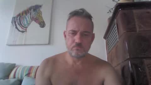 Snapshot of twiga72 chatting on December 20, 2025, 1:18 pm twiga72 online show from December 20, 2025, 1:18 pm