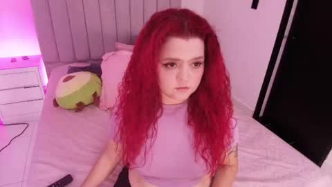 Snapshot of twiggy_sw chatting on June 11, 2026, 3:15 am Twiggy online show from June 11, 2026, 3:15 am