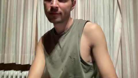 Snapshot of twikboy chatting on December 15, 2025, 10:25 pm Twinkboy online show from December 15, 2025, 10:25 pm