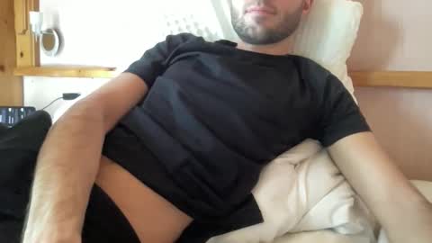 Snapshot of twikboy chatting on February 22, 2026, 10:47 am Twinkboy online show from February 22, 2026, 10:47 am