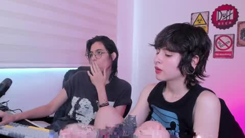 Eve  Lili online show from April 6, 2026, 3:35 pm