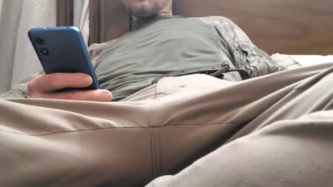 twinkkluvva online show from February 8, 2026, 9:02 am