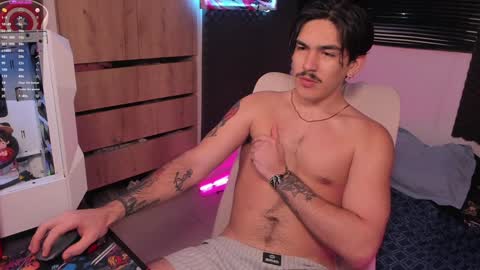 Snapshot of twinkpartyuncut chatting on January 12, 2025, 2:14 am MASTER GERRY online show from January 12, 2025, 2:14 am