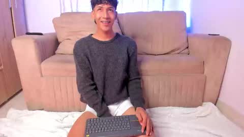 twinksboys_23 online show from January 5, 2026, 7:28 pm