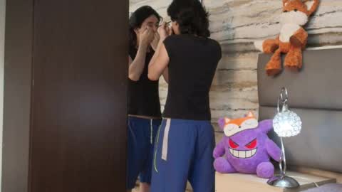 twinslovers_ online show from May 20, 2026, 4:40 am