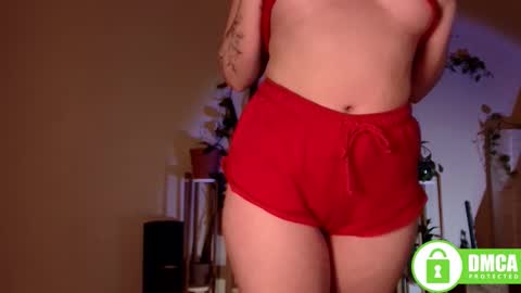 Snapshot of twix_girl chatting on March 5, 2025, 7:06 pm Stranger online show from March 5, 2025, 7:06 pm