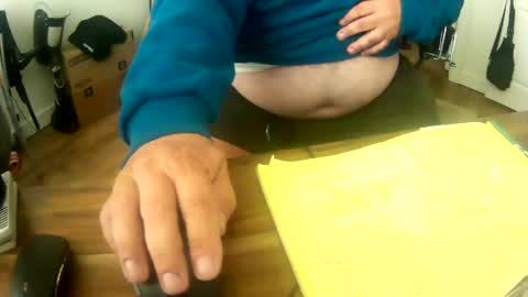 two_wheels_two_balls online show from November 12, 2025, 7:24 pm