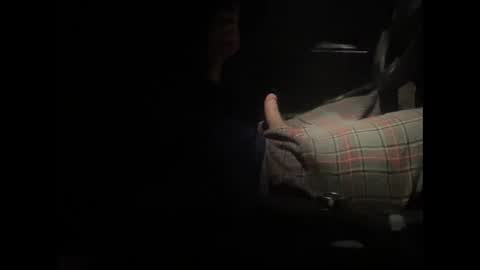 txsizedhog420 online show from February 25, 2025, 6:14 am