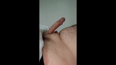 tykuss85 online show from December 3, 2025, 8:00 am