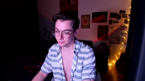 tyler berg online show from April 29, 2026, 10:16 pm