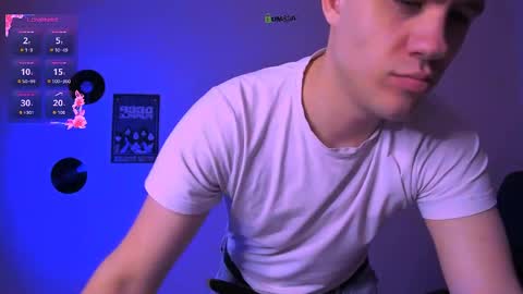 tyler_wolf_ online show from May 9, 2026, 8:03 pm