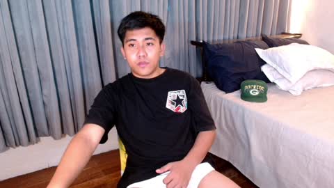 Snapshot of tylerwatson22 chatting on December 3, 2024, 9:00 am tyler online show from December 3, 2024, 9:00 am