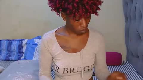 tynniee online show from March 15, 2026, 11:22 pm