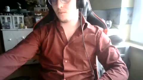 Tytybout online show from March 29, 2026, 6:08 pm