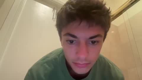 tyy0ung online show from May 15, 2026, 9:55 pm