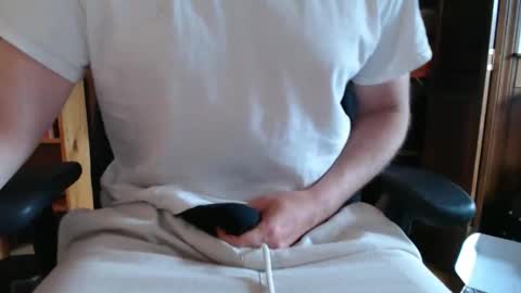 Snapshot of u_can_watch_me chatting on May 5, 2026, 1:41 pm u_can_watch_me online show from May 5, 2026, 1:41 pm