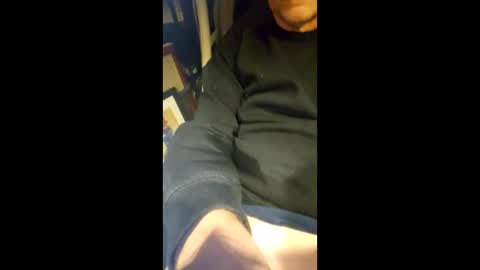 ucansitonit online show from December 15, 2025, 5:44 am