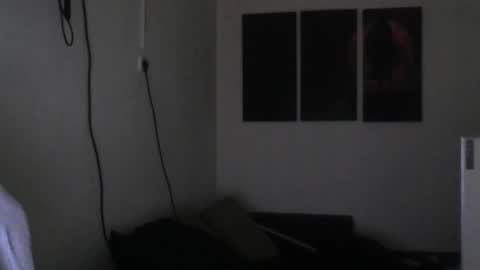 ucloudd online show from February 26, 2025, 9:32 am