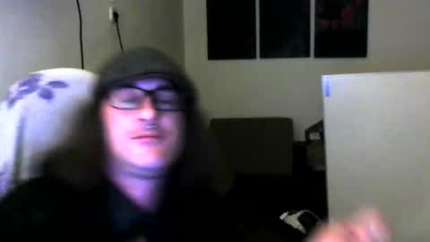 ucloudd online show from October 31, 2025, 3:46 pm