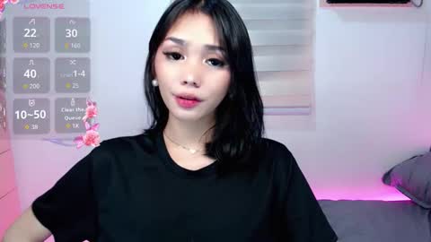 urbbgirl alliah online show from March 27, 2026, 9:21 am