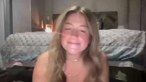 Snapshot of ughtatum chatting on October 20, 2025, 3:56 pm Tate online show from October 20, 2025, 3:56 pm