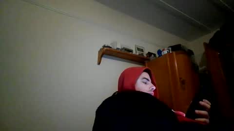 uglyyounlad online show from January 8, 2026, 2:47 am