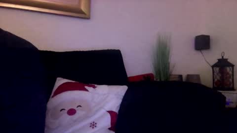 ukmatty3 online show from December 8, 2024, 11:40 pm