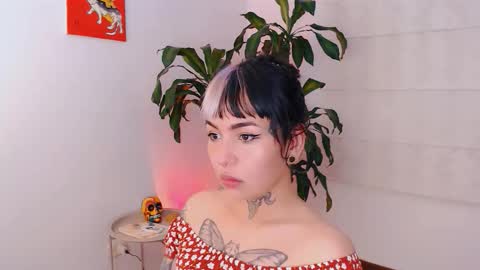 Snapshot of ulala_martina chatting on September 29, 2025, 1:00 am Martina online show from September 29, 2025, 1:00 am