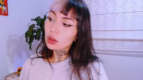 Snapshot of ulala_martina chatting on October 17, 2025, 1:31 am Martina online show from October 17, 2025, 1:31 am