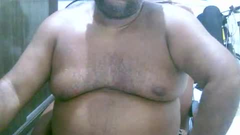 ulmo_br online show from March 9, 2025, 2:29 am