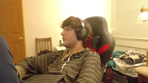 ultrakang69 online show from February 9, 2025, 9:37 am