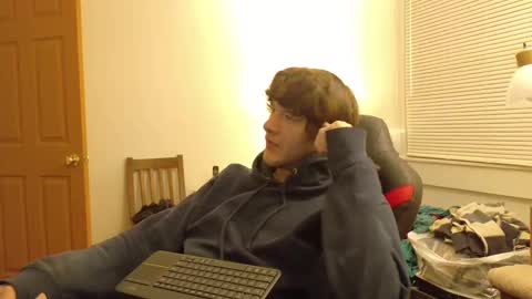 ultrakang69 online show from February 10, 2025, 5:47 am