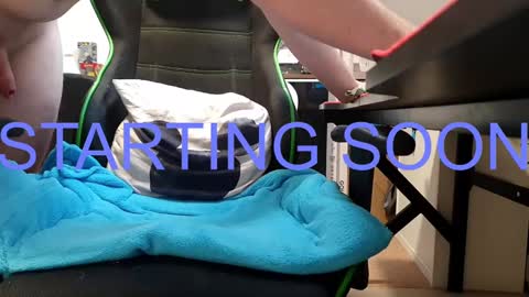 Snapshot of ultraunique chatting on December 6, 2024, 9:43 am Mr. Mrs. Smith online show from December 6, 2024, 9:43 am