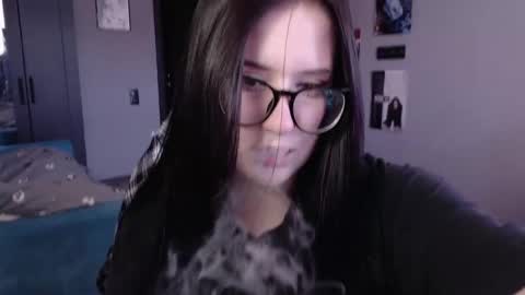 Julia online show from February 25, 2025, 9:31 am