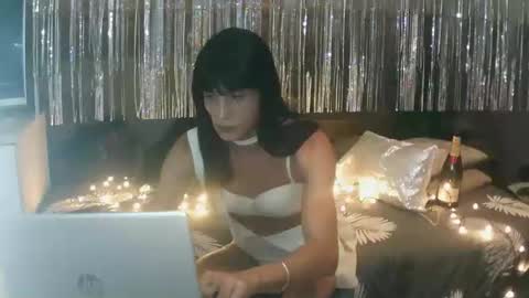 unadiosa online show from September 16, 2025, 5:47 pm