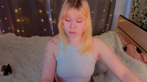 unburntkatniss online show from April 21, 2026, 6:09 am