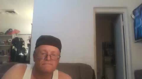 unclemuff online show from March 16, 2026, 11:03 am