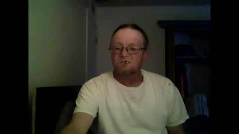 unclemuff online show from June 8, 2026, 9:48 pm