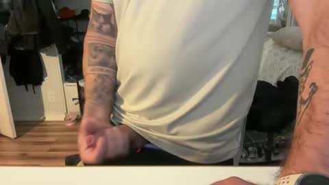 uncutbeard129840 online show from December 5, 2025, 12:19 am