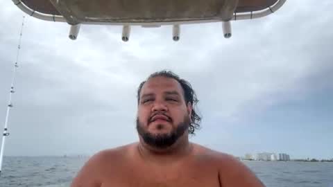 Uncut Stri8 Dad Horny online show from July 11, 2026, 2:31 pm