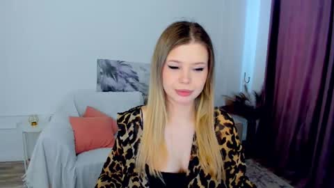 Alice online show from March 23, 2026, 3:43 am