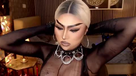 BRIANNA online show from April 21, 2026, 1:42 am