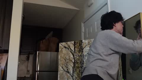 wang online show from December 6, 2024, 9:02 pm